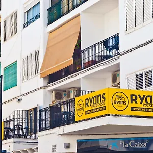 Ten Hostel Ibiza Town